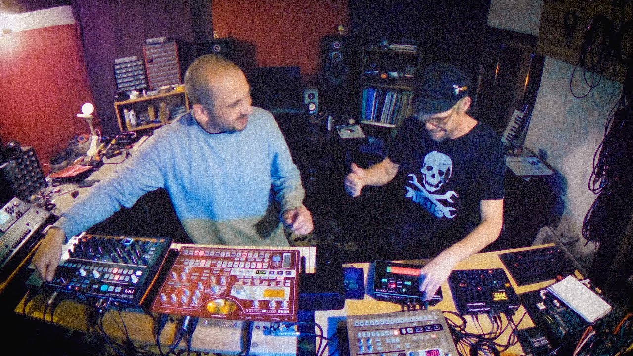 Pushin’ on some buttons, makin’ some noise (DAWless French House jam)