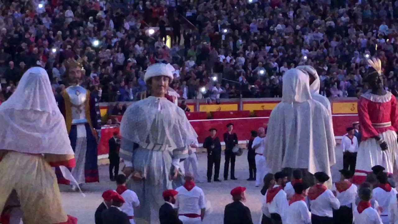LA PAMPLONESA 100 AÑOS Plaza de Toros de Pamplona