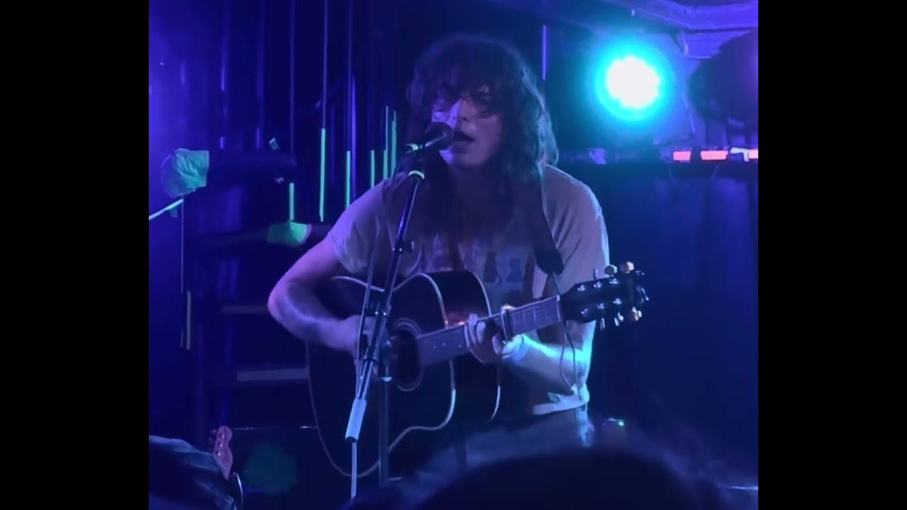Pigeon Pit - Hot Knives (Live @ Subterranean, Chicago 2025-06-19)