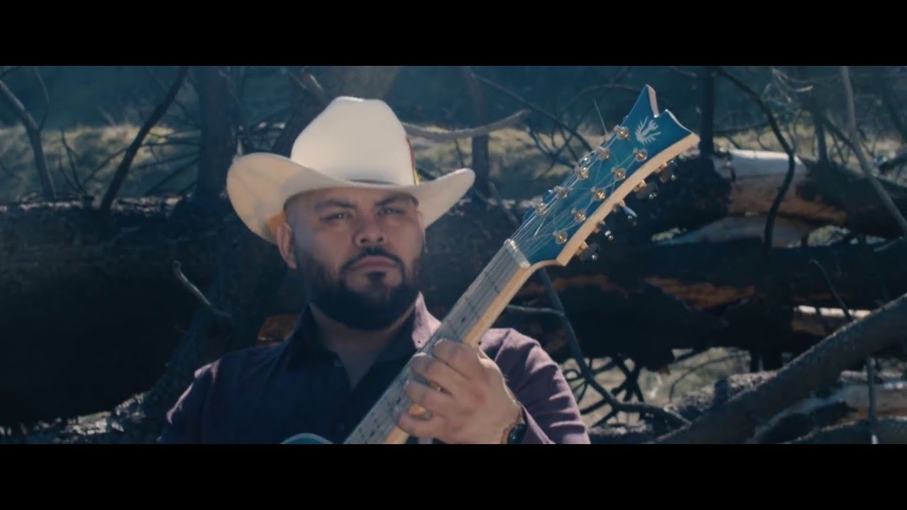 Los Austeros De Durango - El 27 Por Los Radios (Video Oficial)