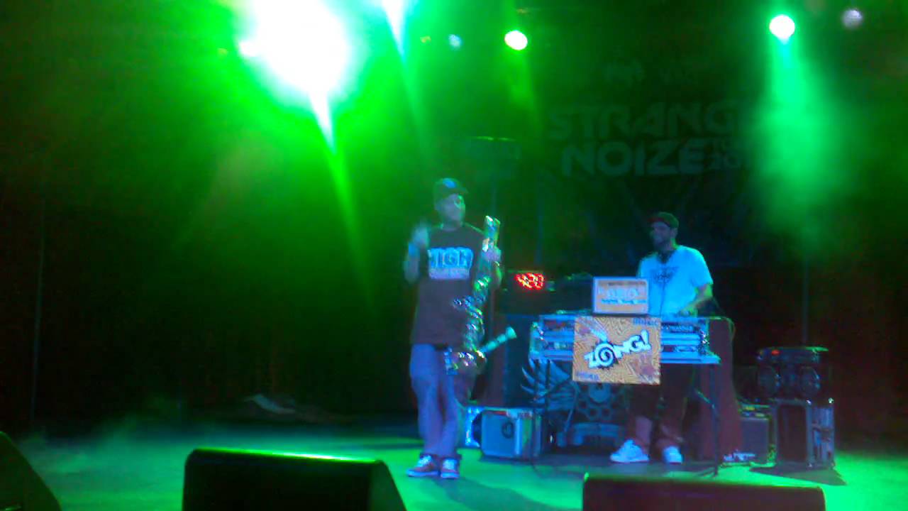 Jhornay - I can't make it home - Strange Noize Tour 2011 Tempe Az