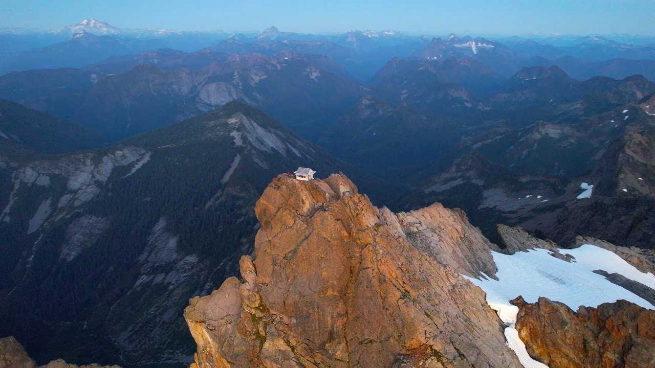 The Loneliest Mountain Cabin in the World! - Three Fingers Lookout, WA [4K]