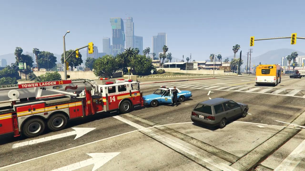 GTA 5 - Crazy and Chaotic NPC traffic compilation (with different modded cars)