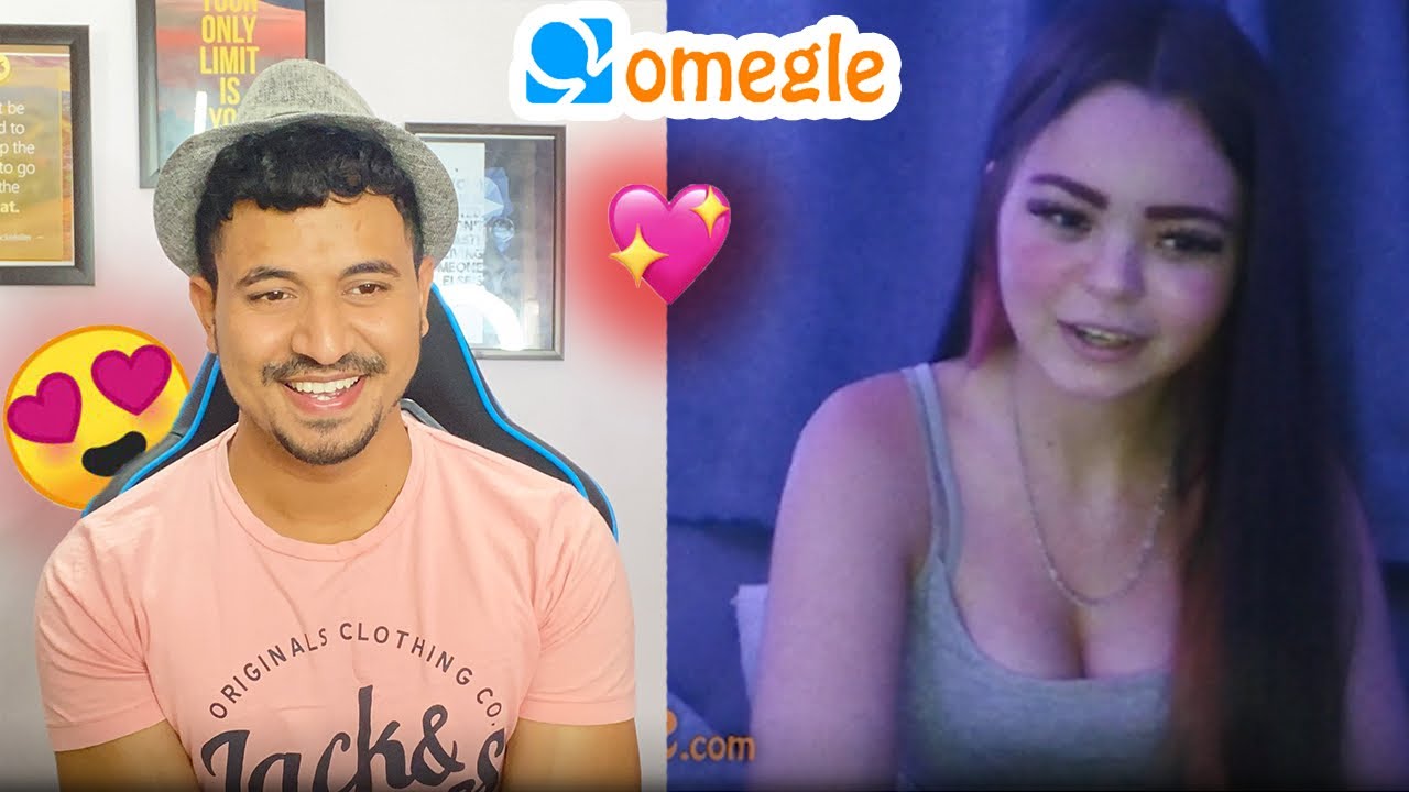 Roasting Cute Girls ❤️🤣On Omegle (FUNNY REACTIONS🤩🤣)