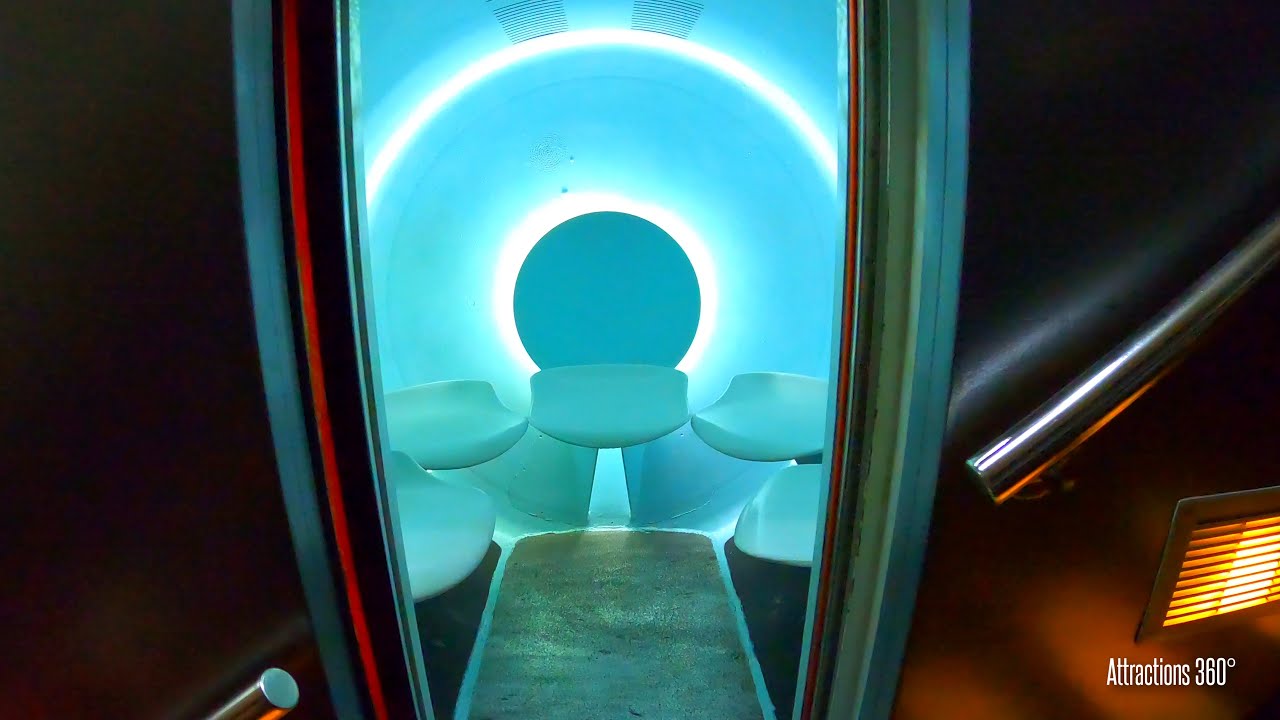 Riding a Claustrophobic Elevator Capsule to the top of The Gateway Arch - Futuristic Capsule