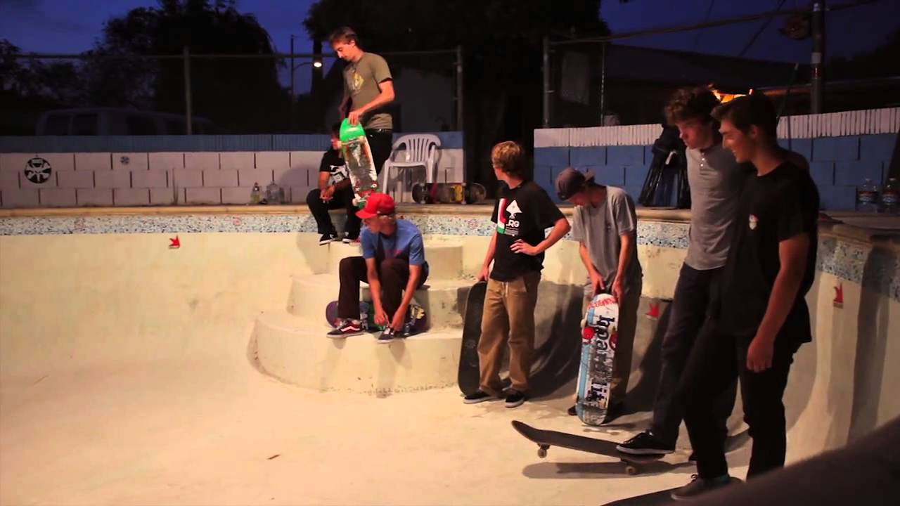 34 Days Of Summer - with Leo Romero, Nick Merlino, Jaws, Collin Provost, Alex Midler and more!