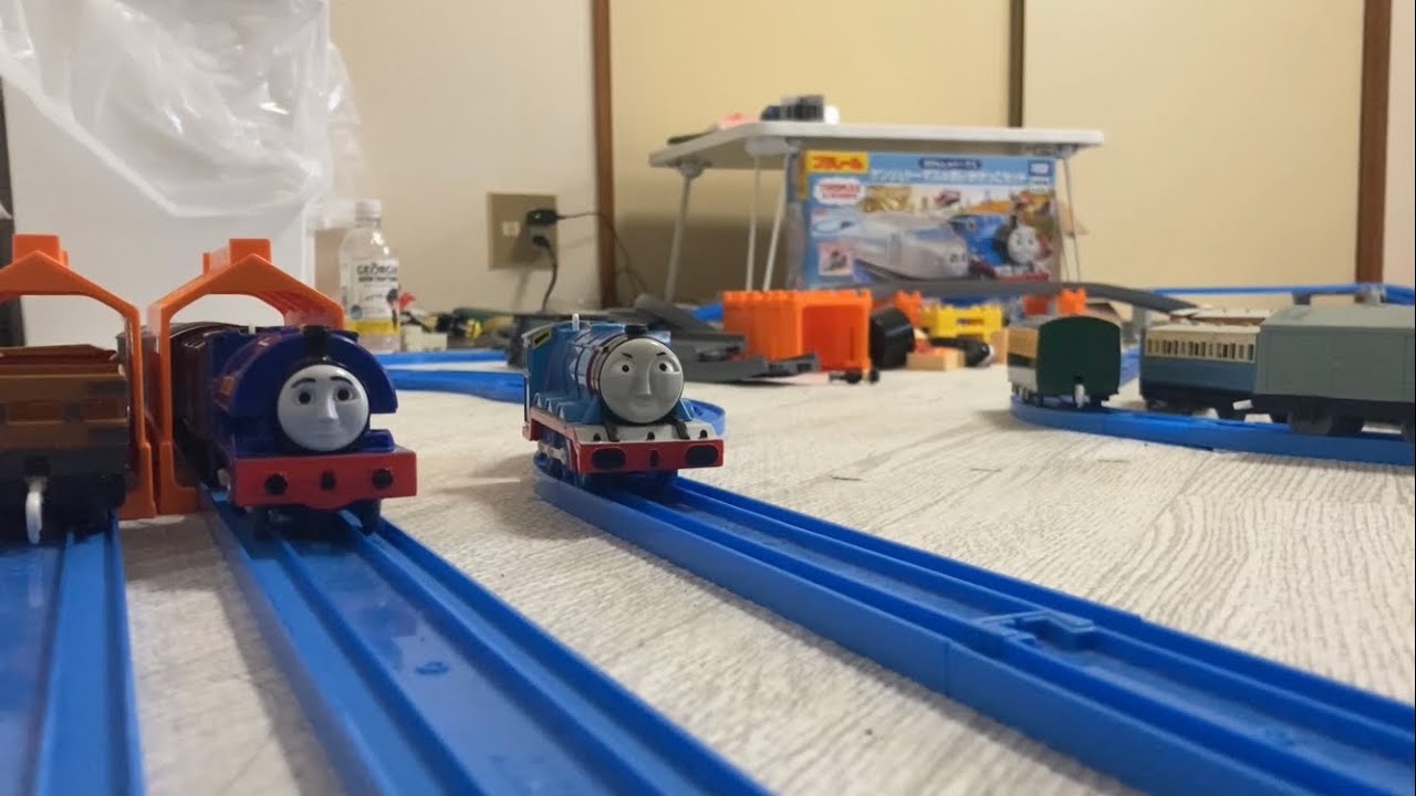 プラレールトーマス ちいさなきかんしゃ