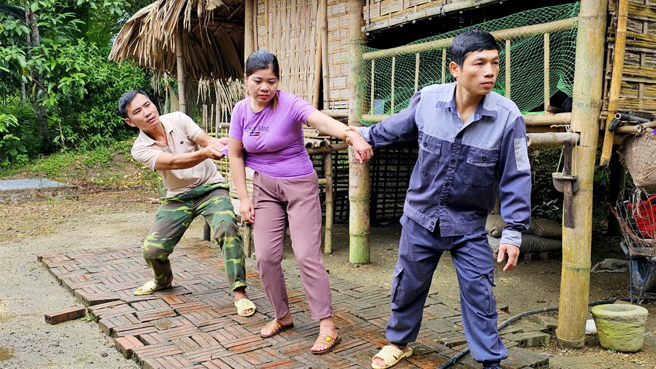 Tai sold his house to save his child and Sua. Duong was unhappy because he couldn't find Sua?