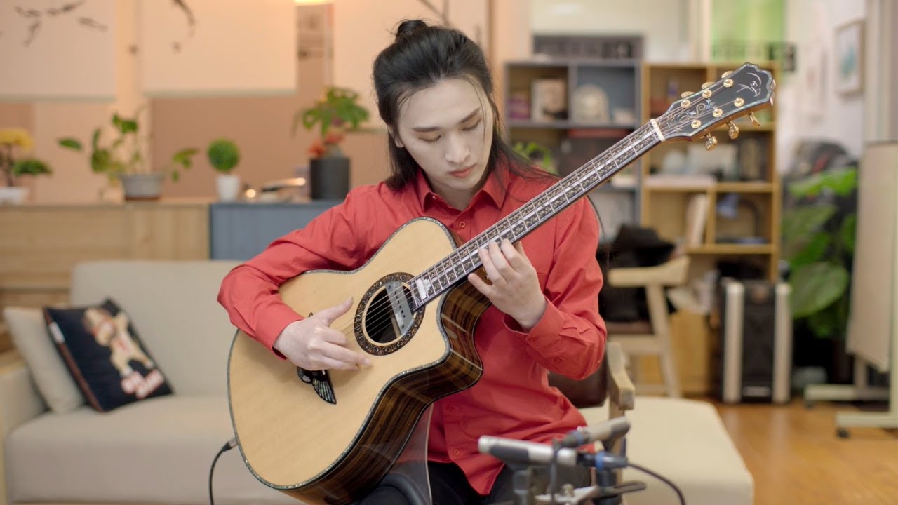 《Dance Of The Yi Tribe 彝族舞曲》Acoustic guitar solo by Ruiwen Ye（叶锐文）