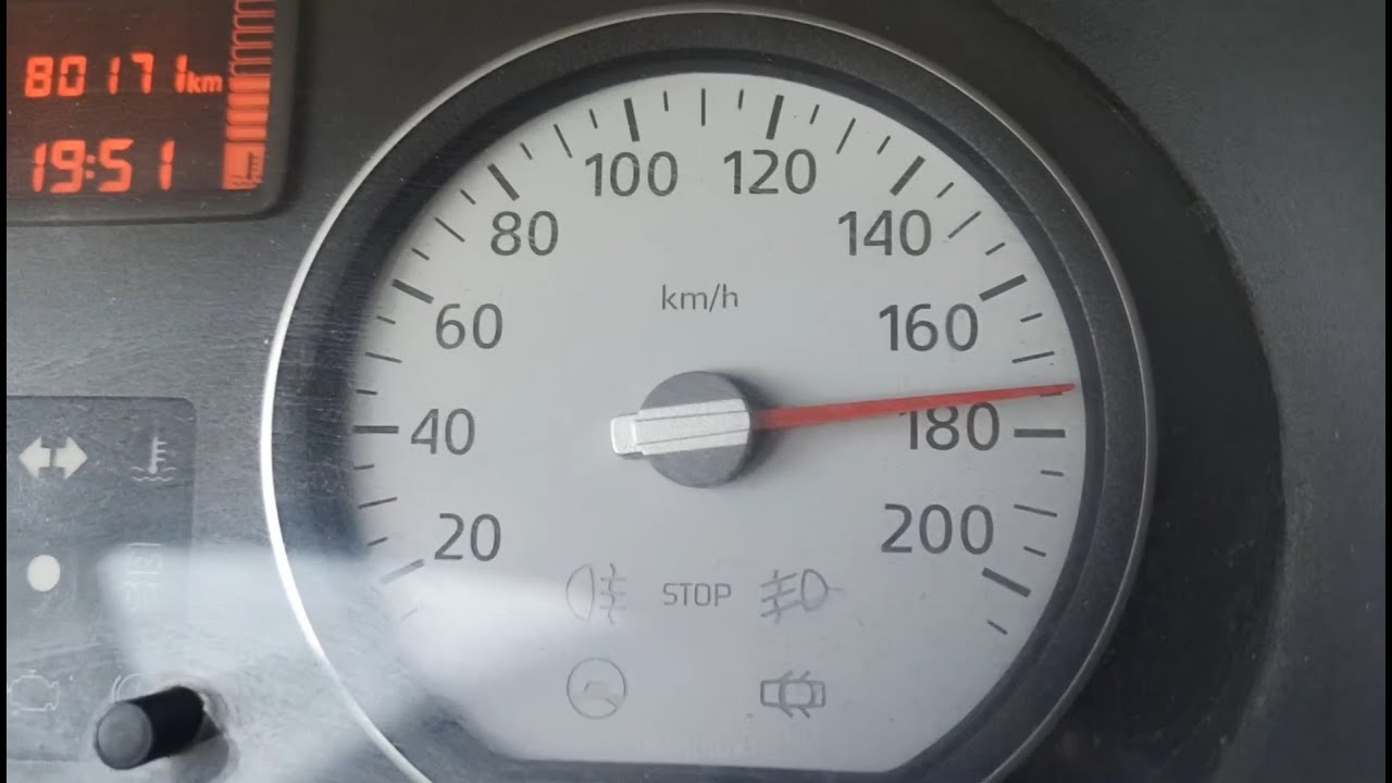 Renault Logan 2010 (120-175 kph)