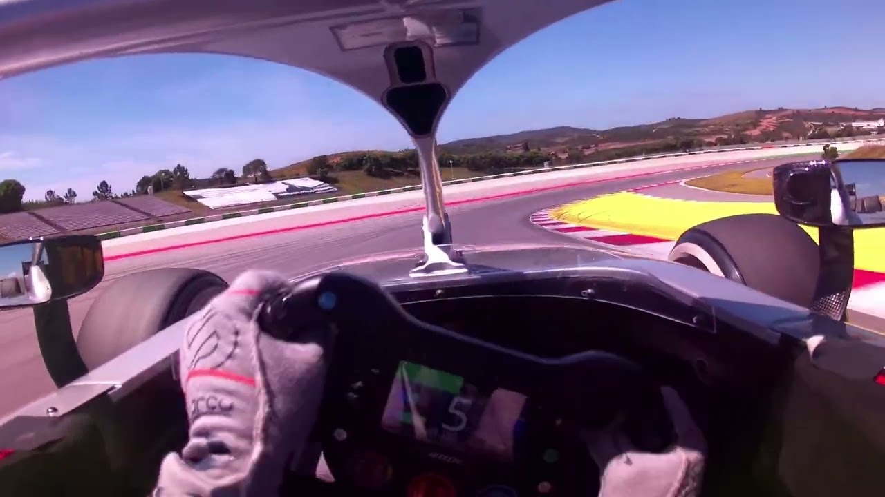 F2-18 at Portimao