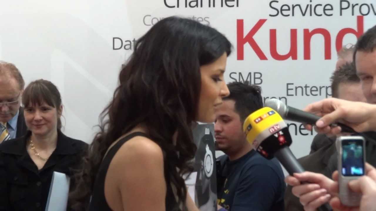 Micaela Sch&auml;fer 1080p @ CeBIT Hannover 2012