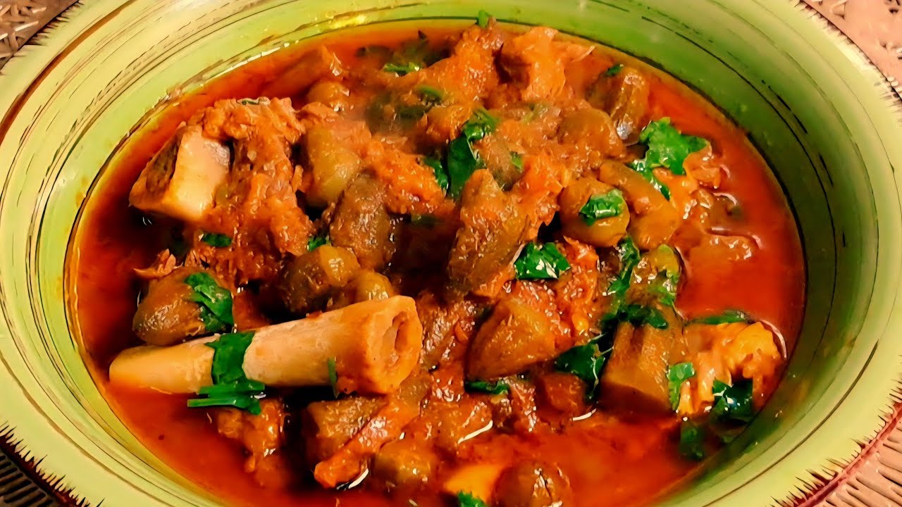 Bindhi Recipe | Mutton and Bindhi Korma | Okra Recipe | Okra and Mutton Korma | Pakistani cooking 