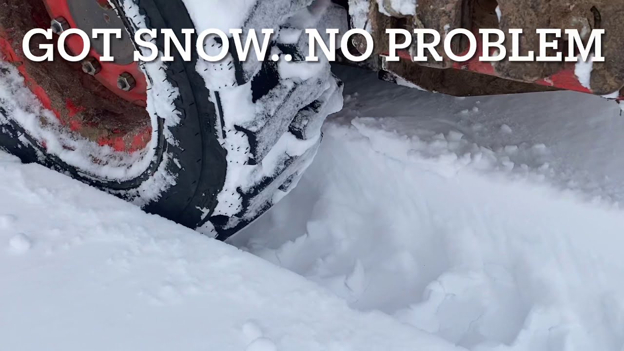 Snow is no problem for the BKT skid steer tires