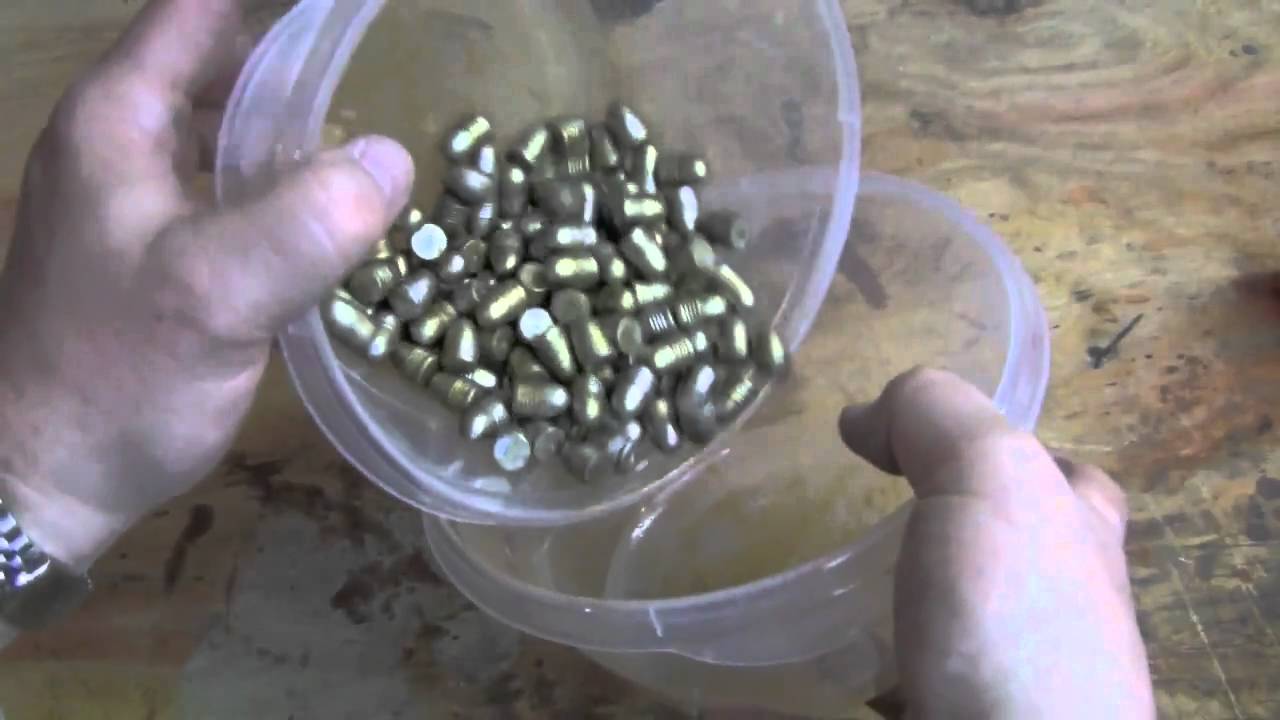 lubing and sizing bullets - Part 1 tumble lubing.mov