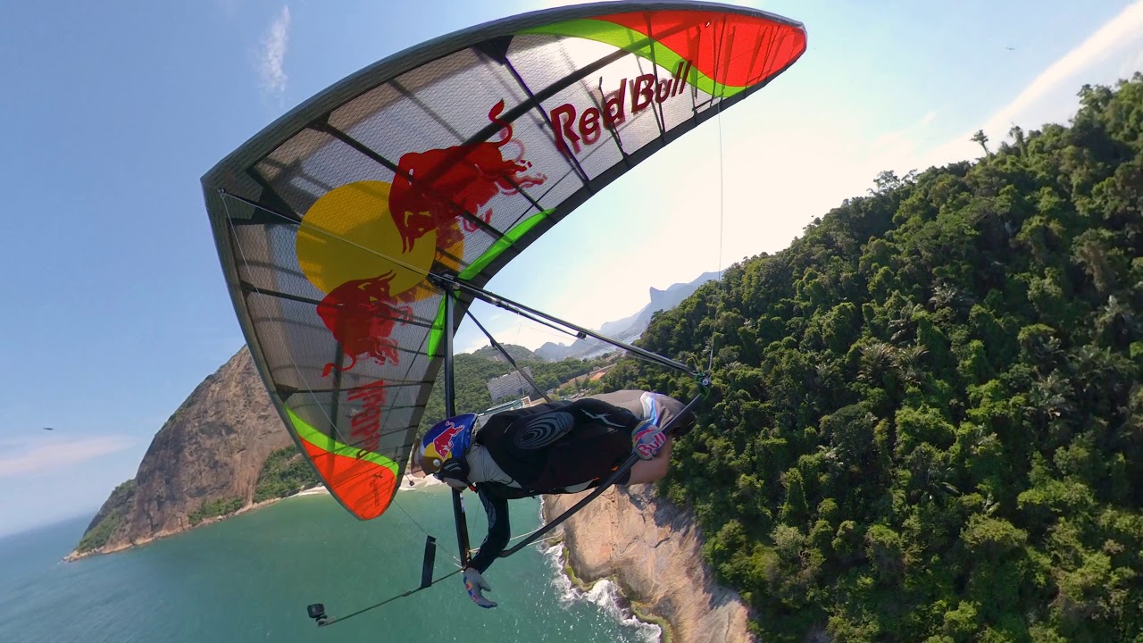 Hang gliding in Rio de Janeiro /Sugar loaf and São Conrado