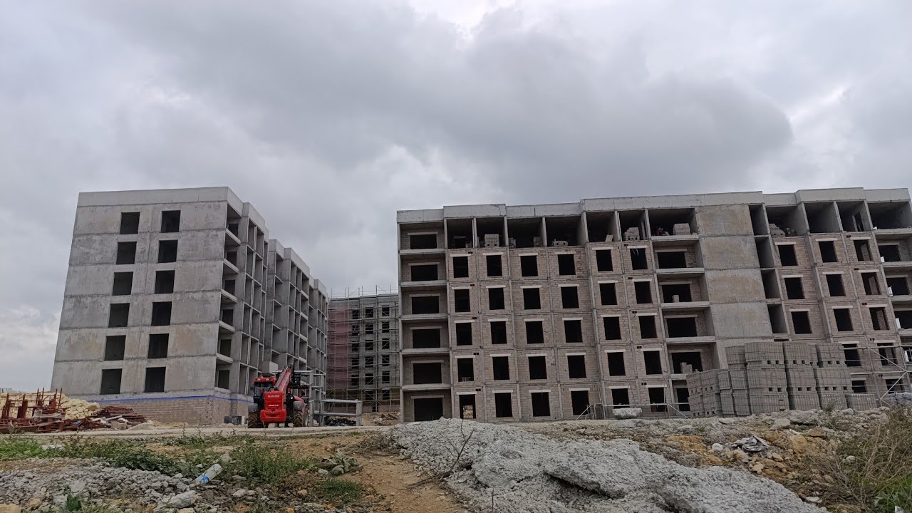ARNVUTKÖY TOKİ 5/3 -7 - 10- 8/1-8/4-8/3-11 Bölgelerden Kesitler. SAZLIBOSNA TOKİ