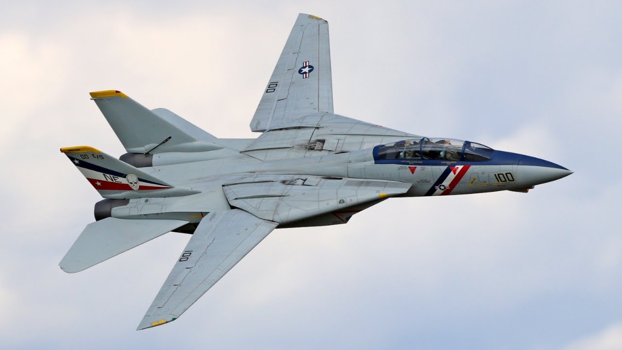Giant Scale Twin Turbine Jet F-14D Tomcat (Skymaster Jet) -- Bomberfield 2021