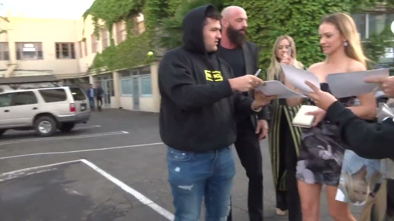 A J  Cook signs for fans outside Ahrya Fine Arts by Laemmle in Beverly Hills