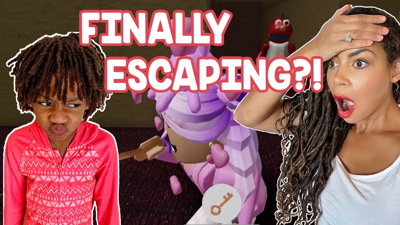 Who is The Real Puppet Master? Mom vs Daughters in Roblox