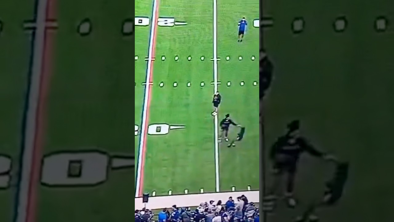 Charvarius Ward colliding with a TE and is OUT with a concussion colts vs cardinals #shorts #nfl