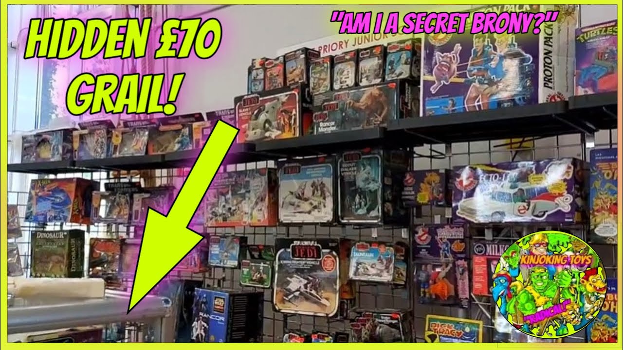 Toy Hunting at reigate Toy Fair. The Teeny Tiny Show that packs a PUNCH!