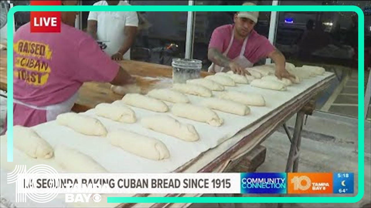 La Segunda baking Cuban bread since 1915