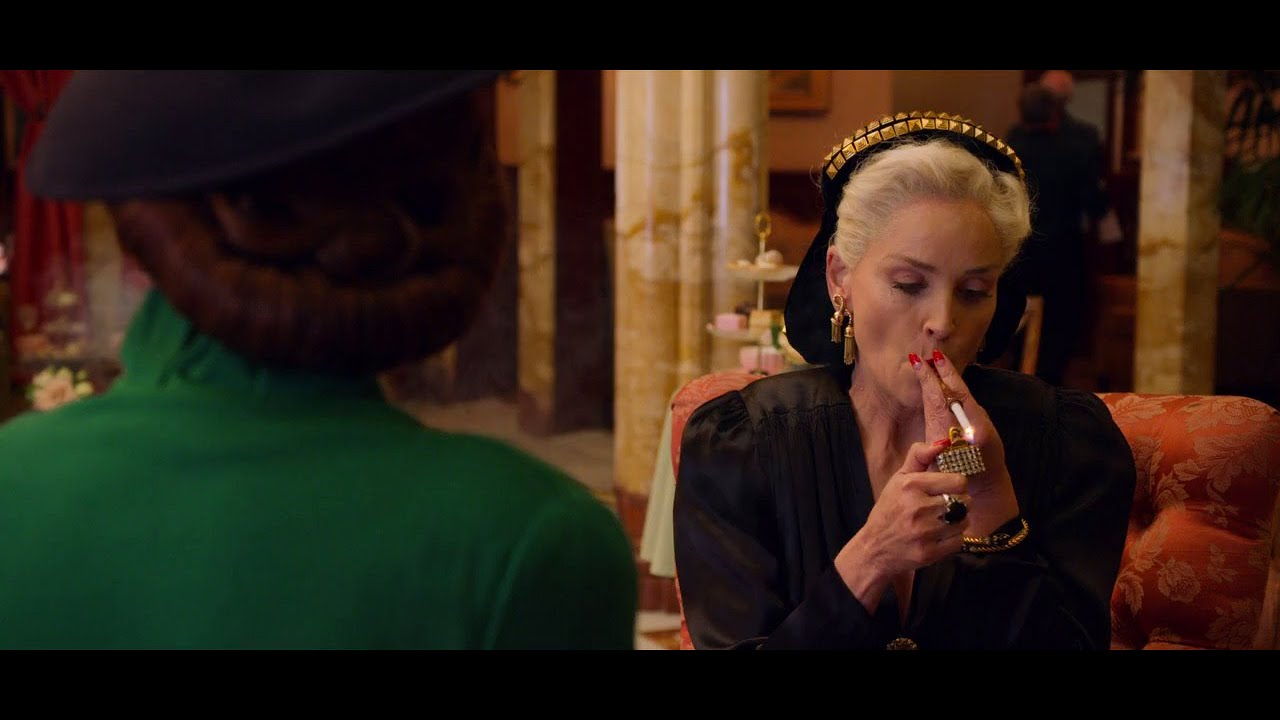 Sharon Stone, Cynthia Nixon, Sarah Paulson Smoking in Ratched S1