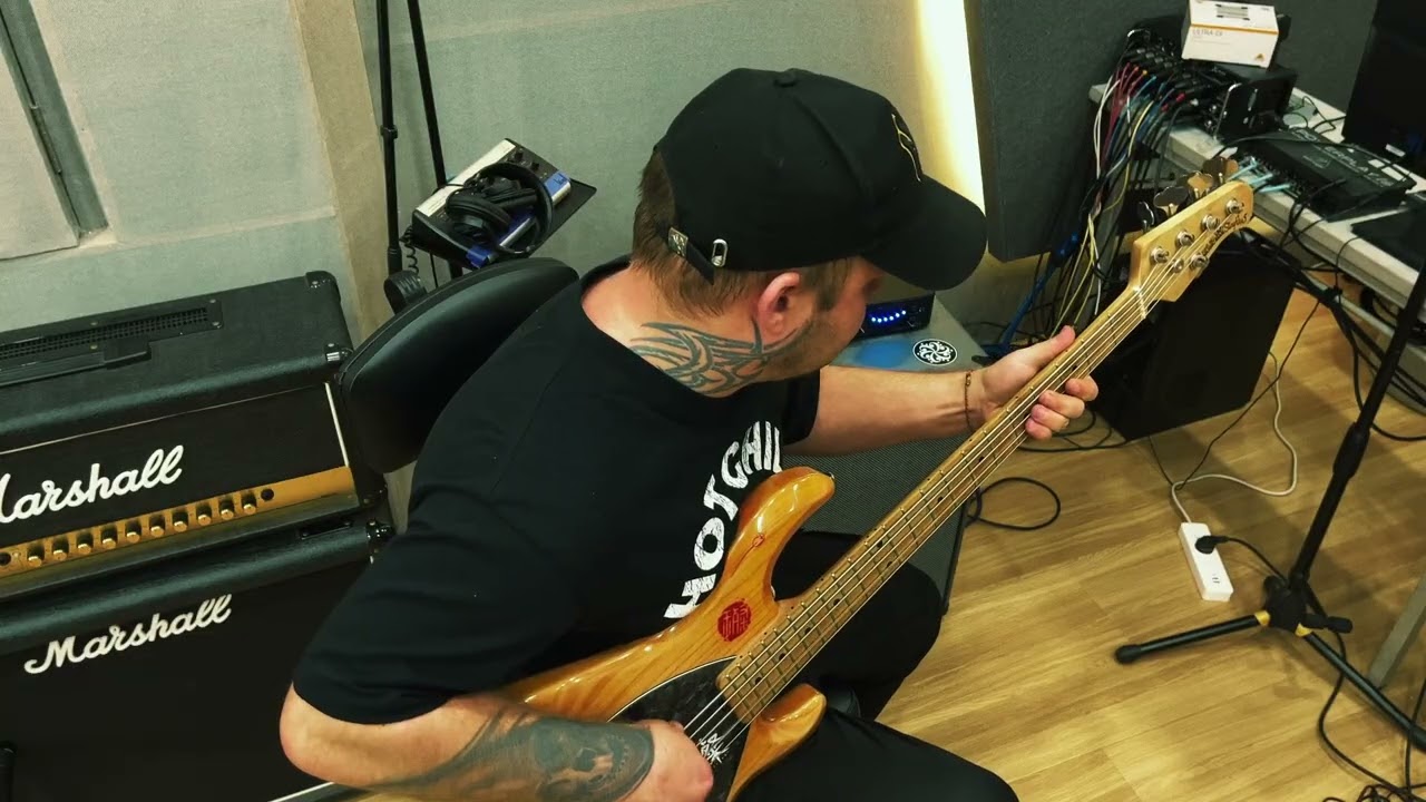 Deep Purple - Highway Star || Bass guitar cover
