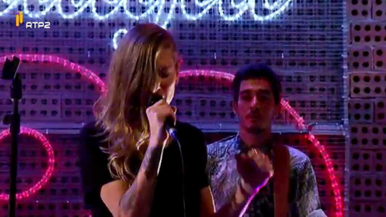 Mirror People & The Voyager Band - 