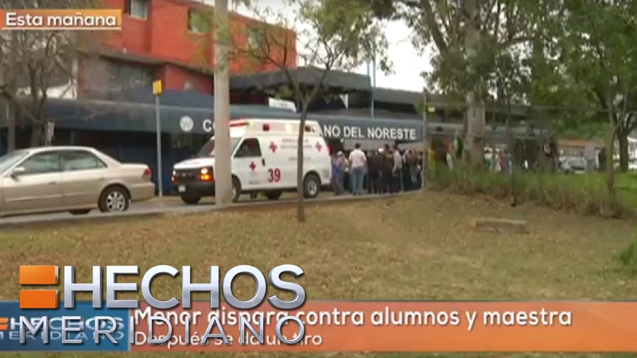 En Monterrey joven de 15 años disparó a su maestra y compañeros de escuela