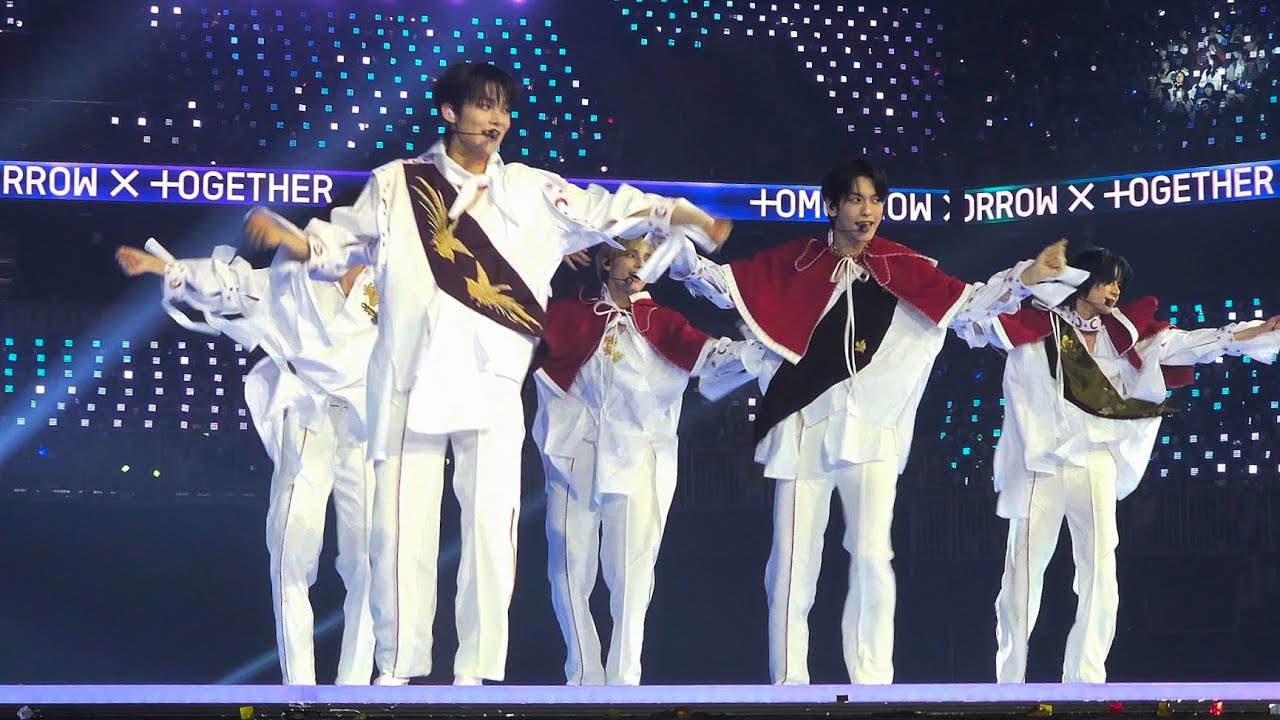 Tomorrow x Together TxT - Chasing that feeling's (SBS Gayo Daejeon 25.12.2023 fancam)