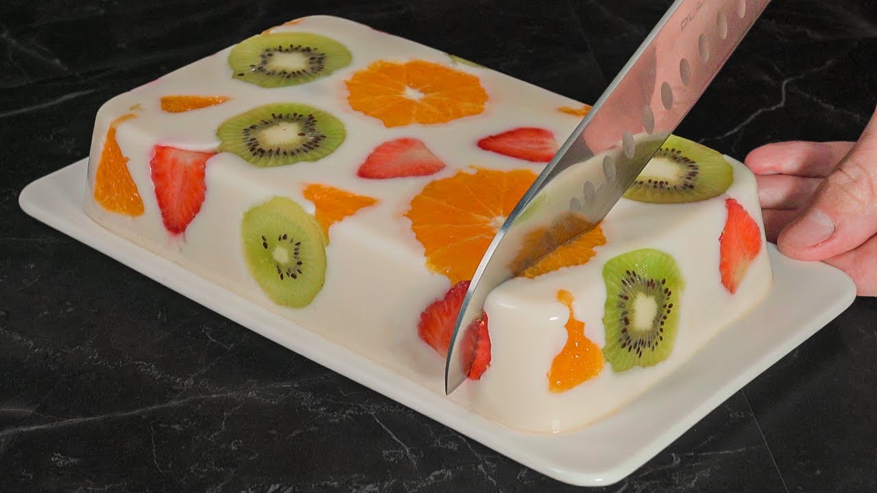 Only milk and fruits! Dessert without gelatine! No oven, no sugar, no baking