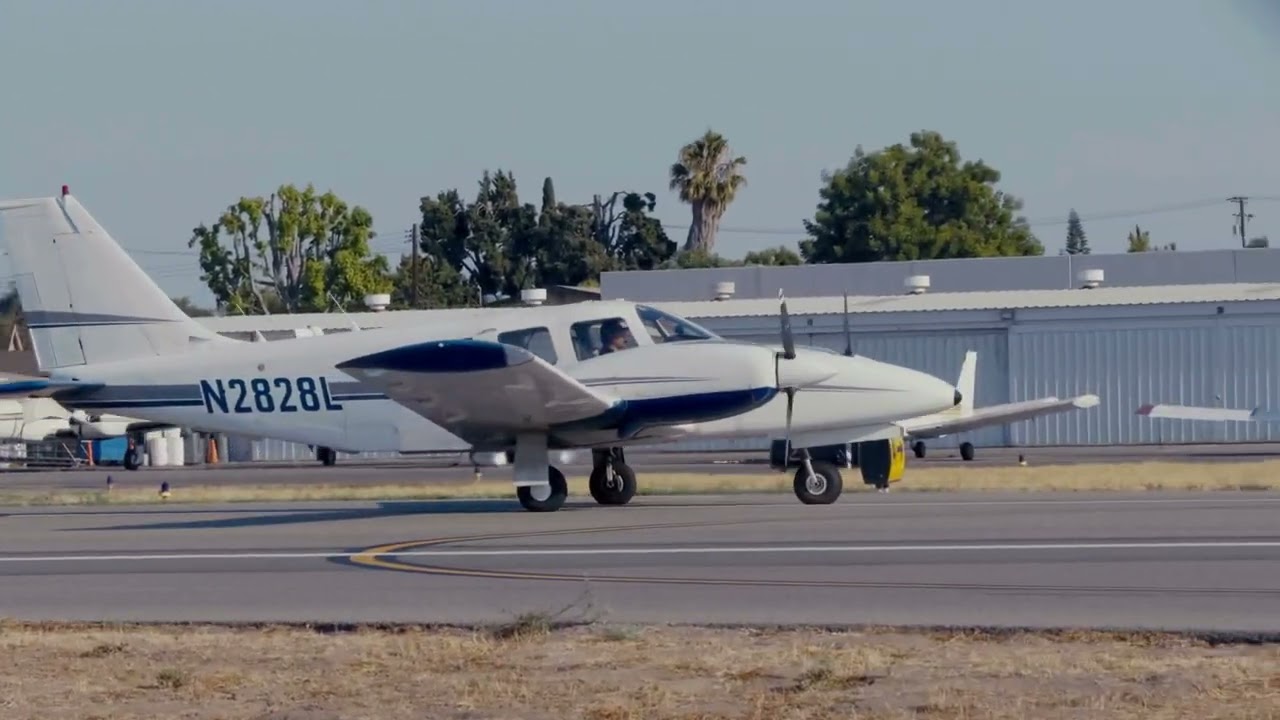 Piper PA34 Seneca II Takeoff from KFUL