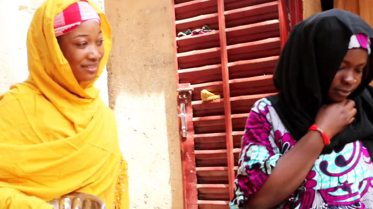 Saison 1 épisode 1 NYanidioukou