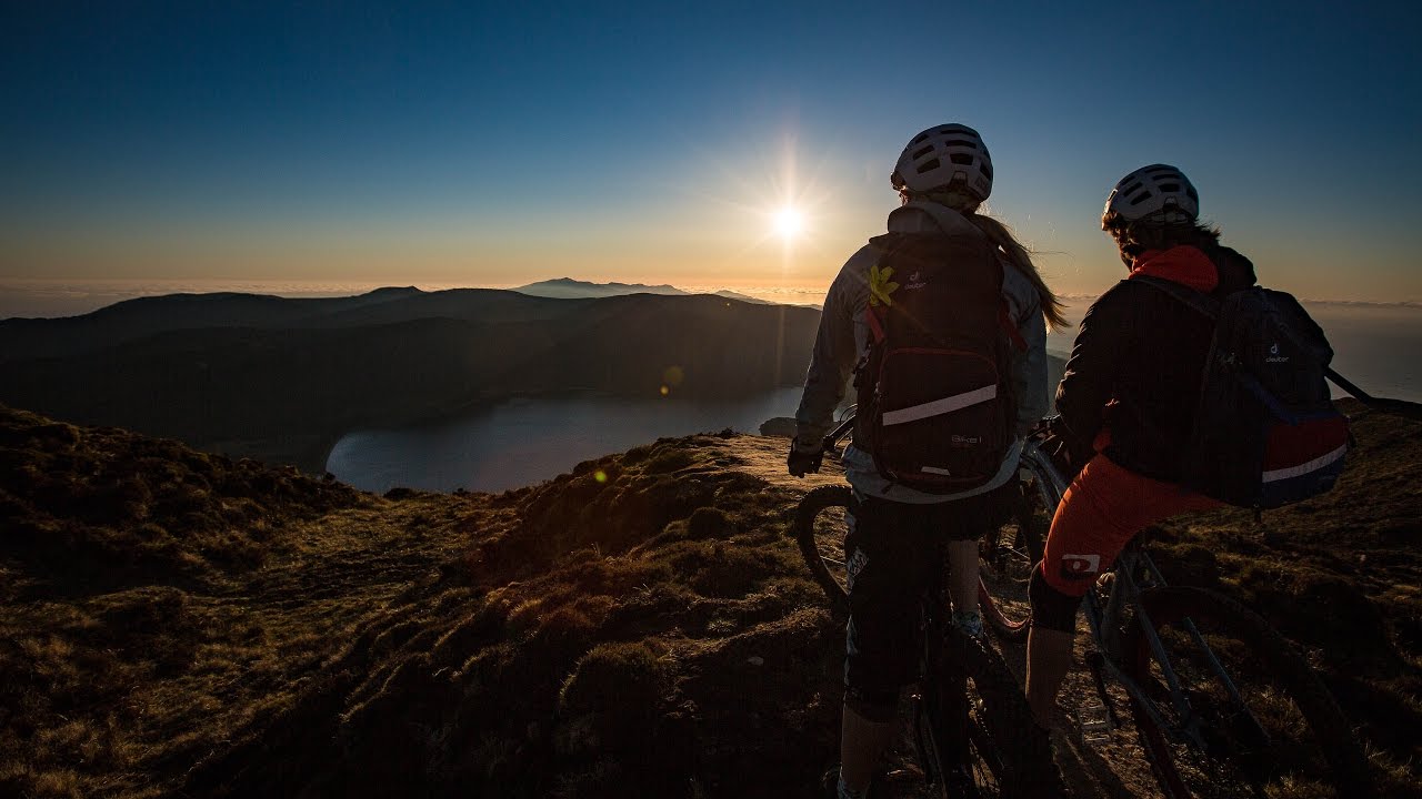 bike the Azores for Qloom