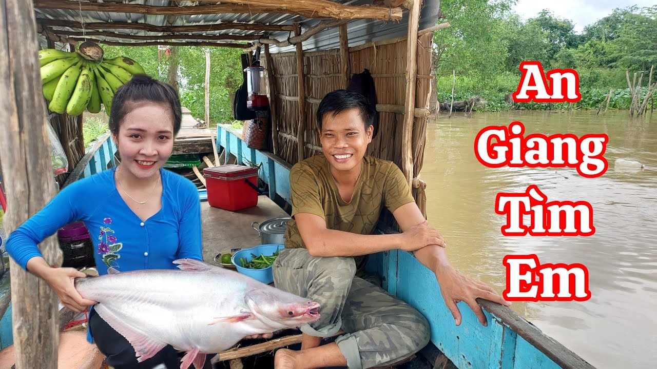 Xuôi theo con nước về quê út Hiểu 