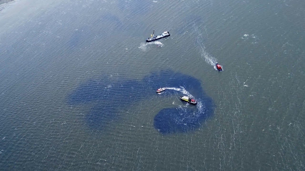 Oefening oliebestrijding Olie Alert Waddenzee