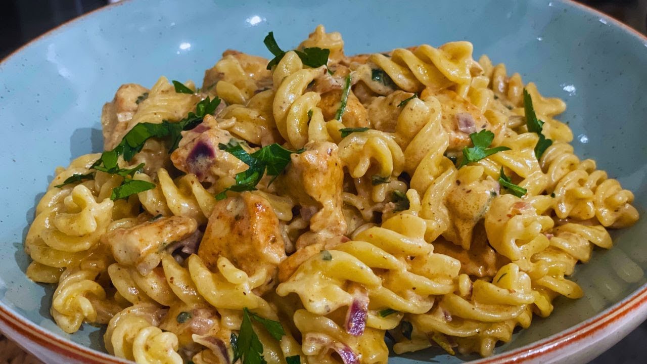 Creamy Cheesy Fusilli Pasta | White Sauce Pasta Recipe | Italian pasta