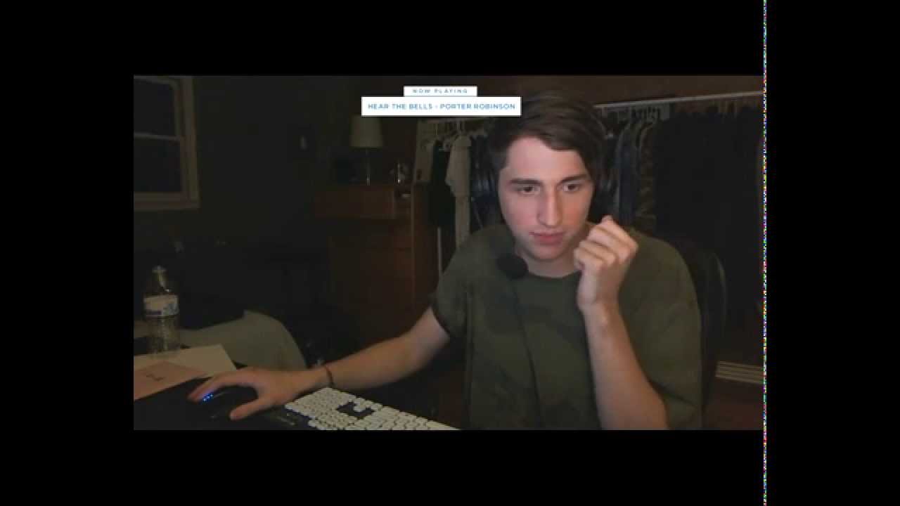 Porter Robinson LIVE STREAM - Hear The Bells