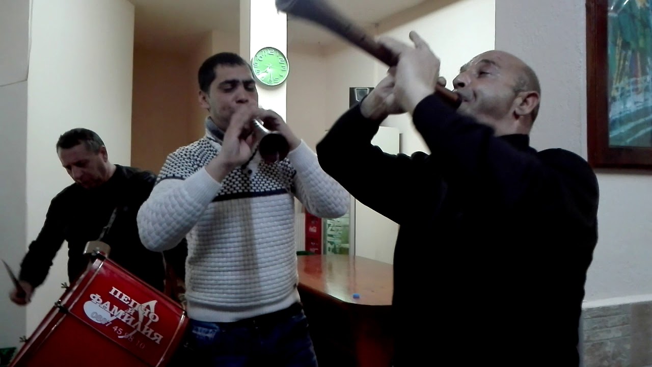 Михото, Асен и Сашо