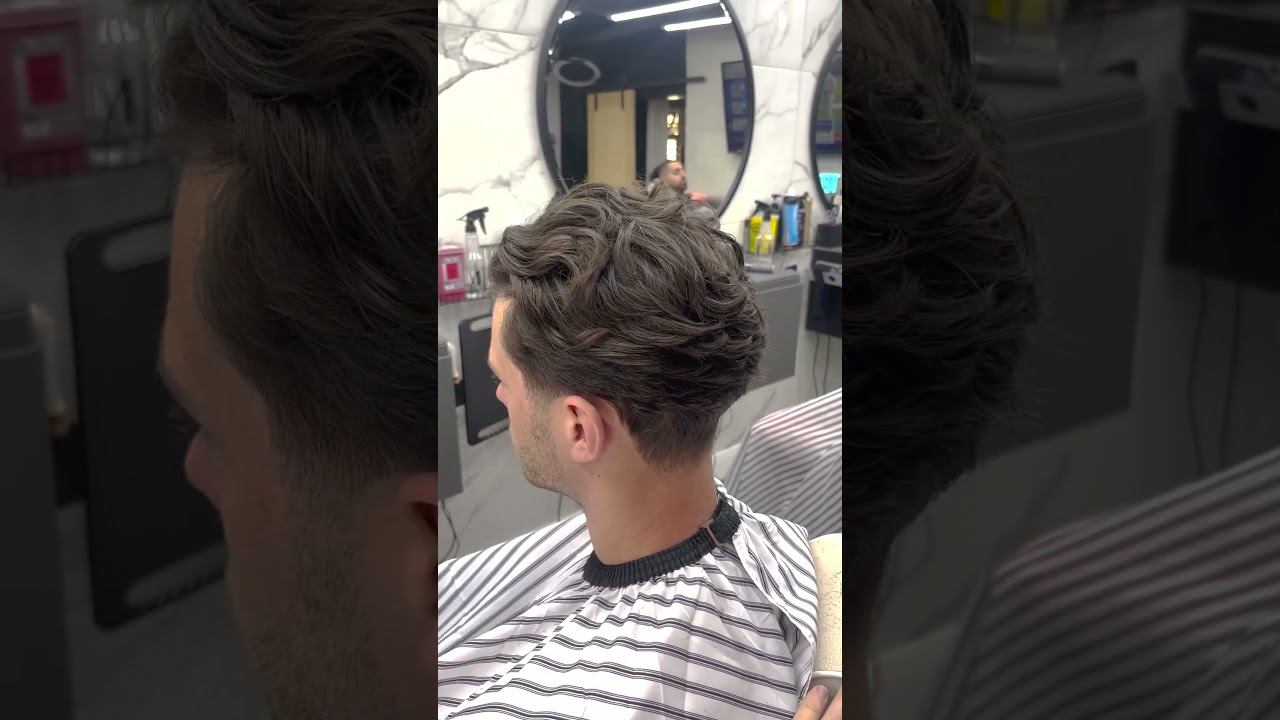 The Dapper Dan Sea Salt Spray and Matt Paste is the perfect combo for a mid-length wavy look 🌊