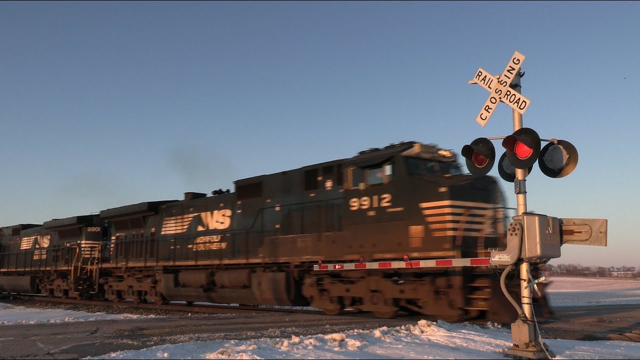 CN Freight Train - Highway Y (Winter)