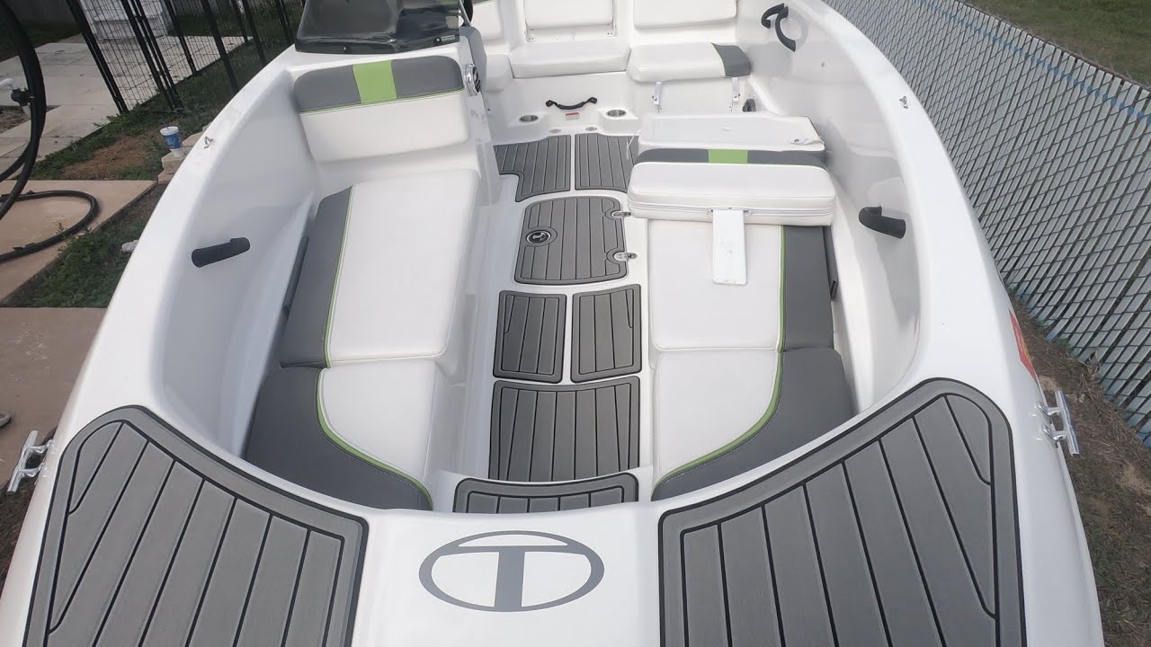 2023 Tahoe T-16: Installation of non-skid padded flooring. Aqua Marine Deck.
