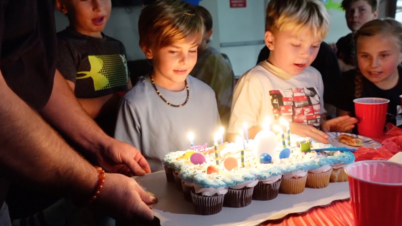 Happy Birthday to my brother (:
