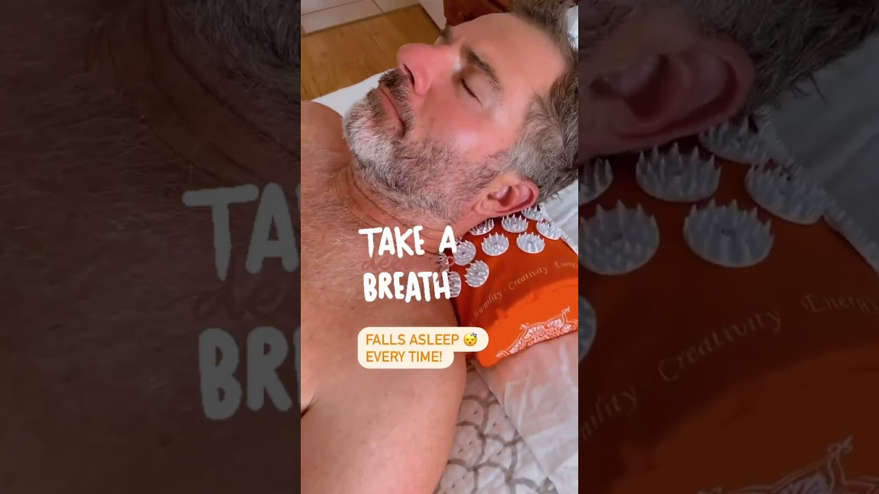 The Shakti Acupressure Mat and Pillow is a great idea for any busy Dad