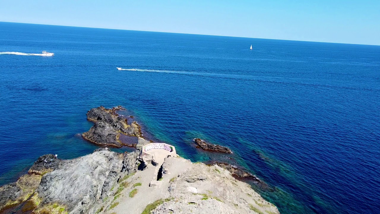 Entre mer et montagne (cinématique mavic mini)