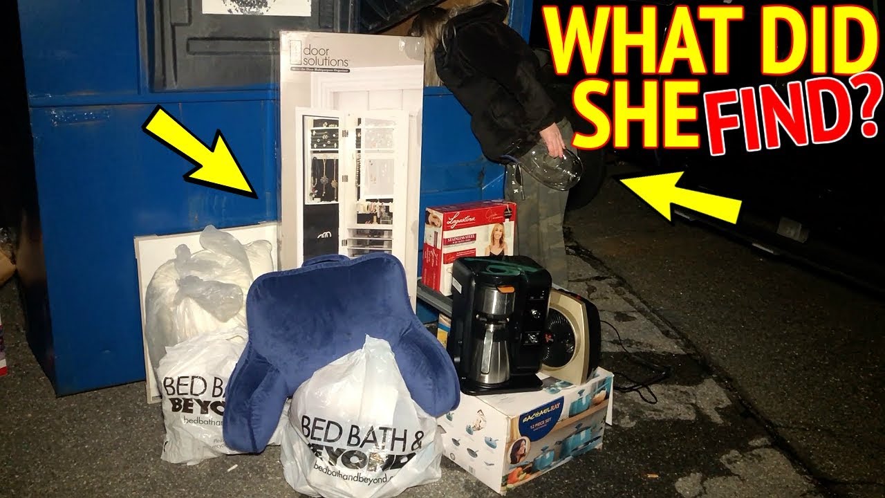 BED BATH & BEYOND LEFT HER A MASSIVE! SURPRISE! IN THEIR DUMPSTER