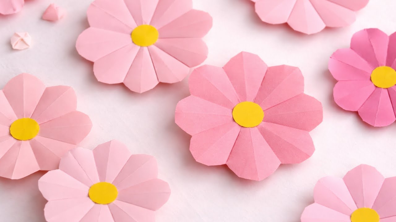 Складывание цветка оригами 🌸 | Простая инструкция по изготовлению цветка из бумаги своими руками