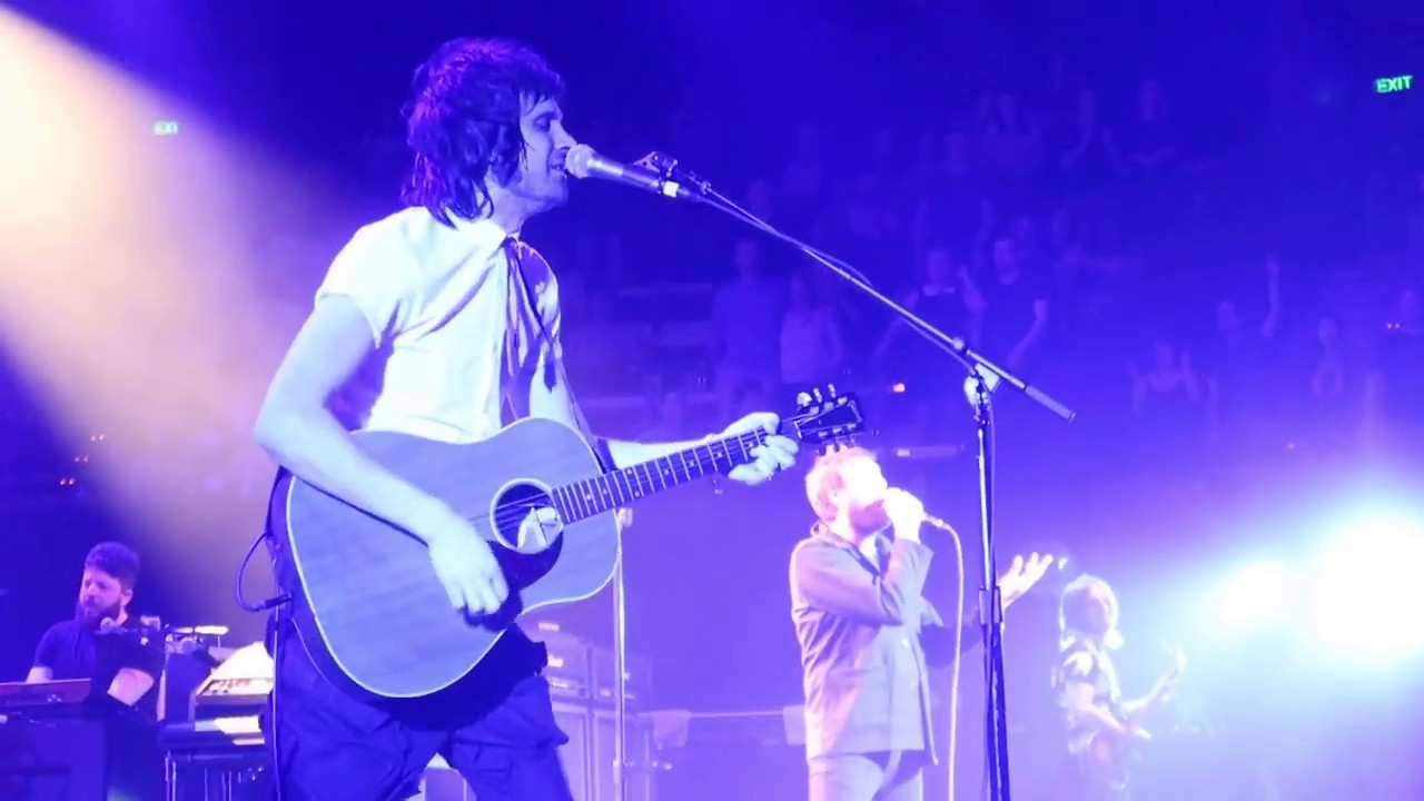 Kasabian - Put Your Life On It (Syd Opera House 2nd night)
